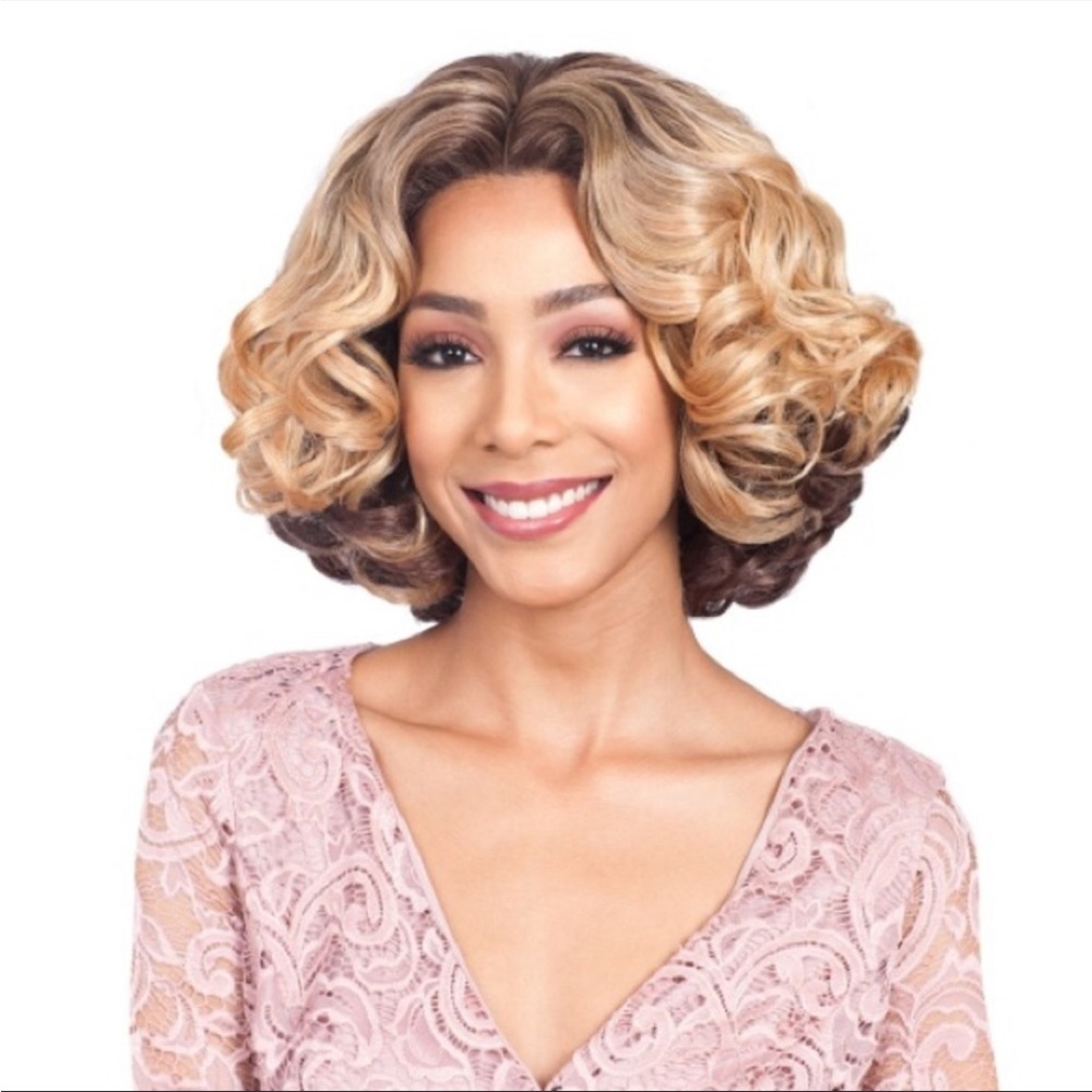 New synthetic wig 3’ part